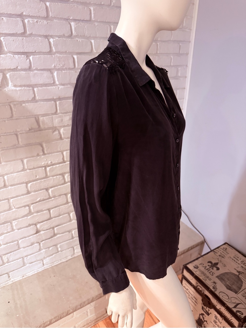 Sézane Black Silk Lace Yoke Button Front Blouse Size 44 French Chic - Picture 10 of 16